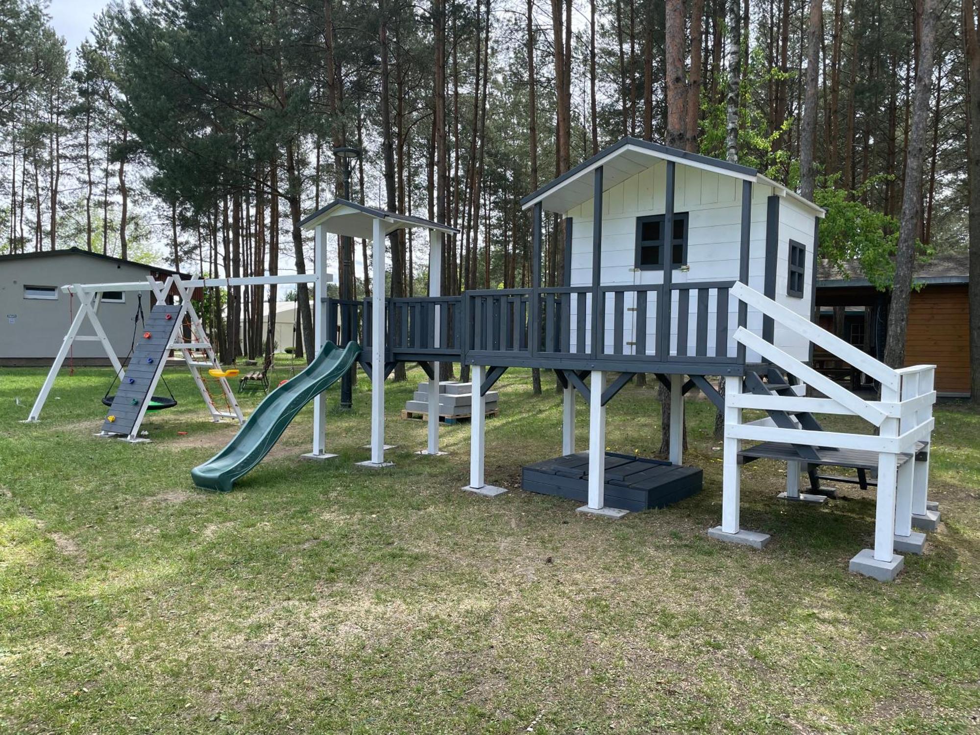Hotel Osrodek Wypoczynkowy "Julia" W Samociazku Samociążek Exteriér fotografie